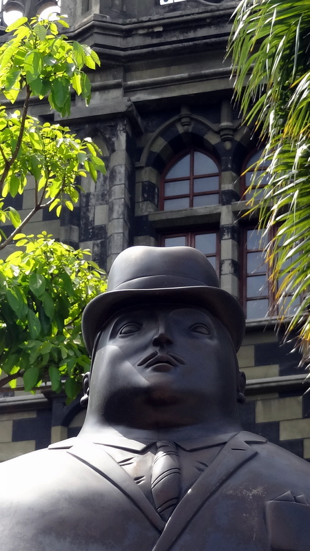 Bronzefigur von Botero in Medellin