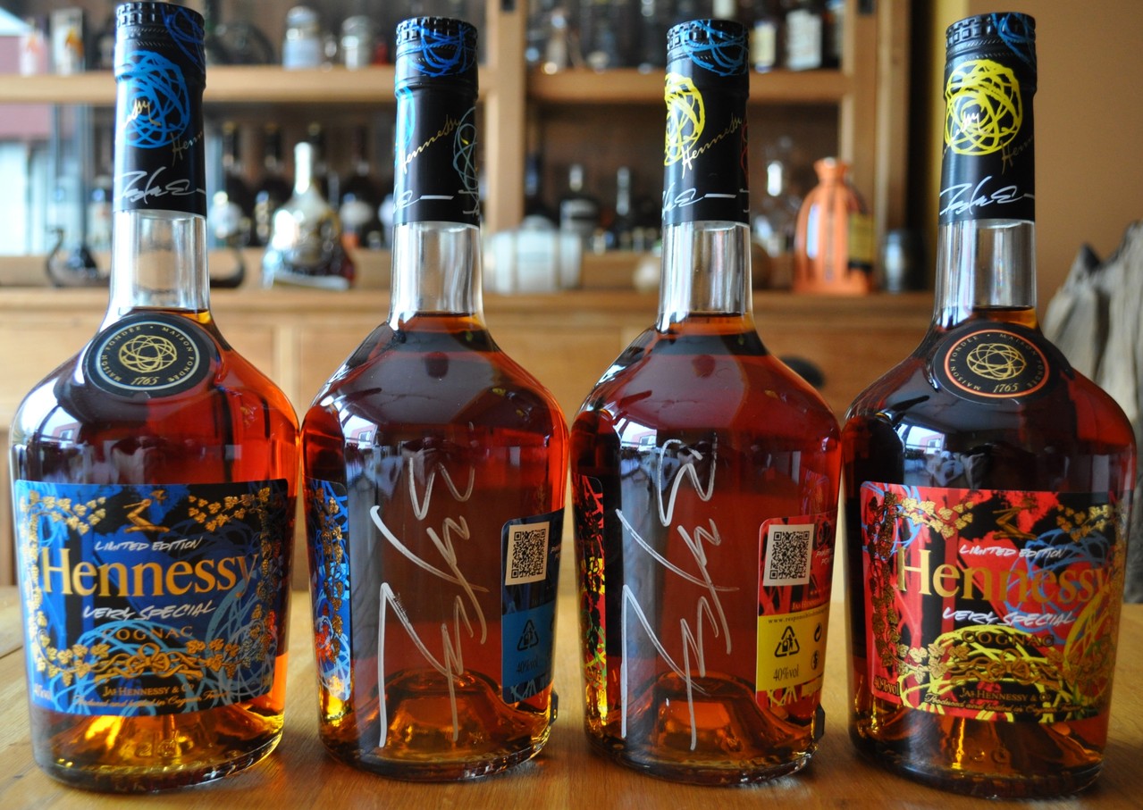 HENNESSY VS editions - Website of donhenny-hennessycollector! HENNESSY VS editions - Website of donhenny-hennessycollector!
