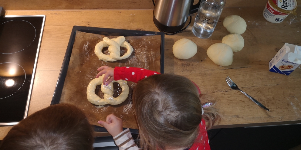 Martinsbrezel backen 🥨