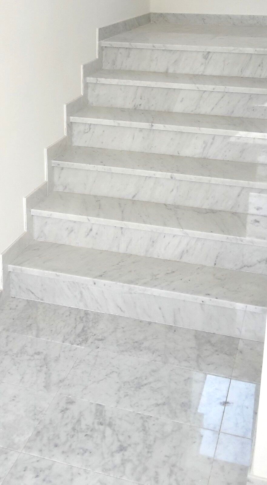 Marmor Treppe Bianco Carrara