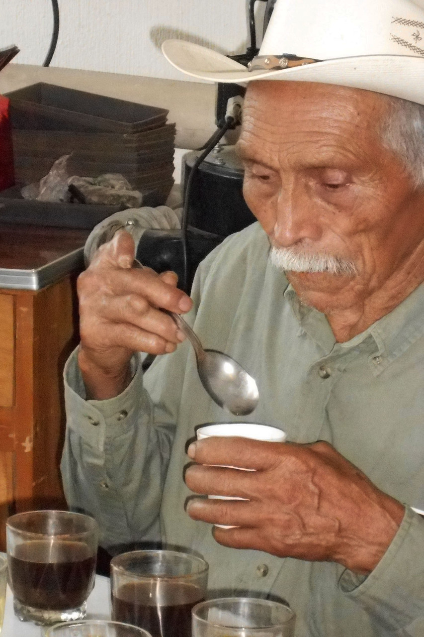 Agapito beim Cupping