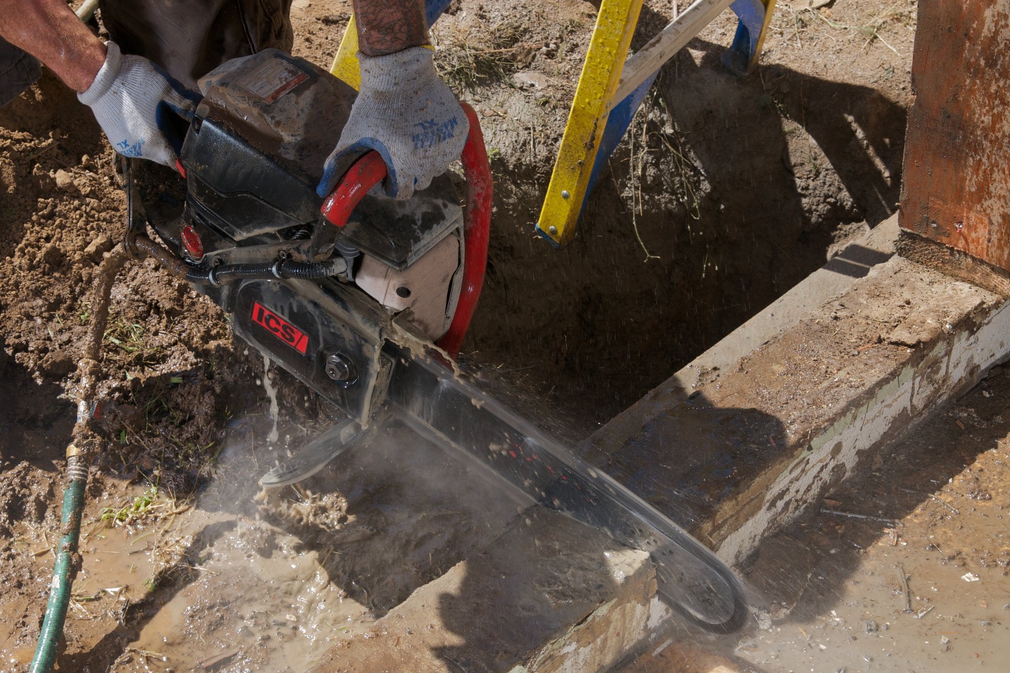 Türschwelle trennen