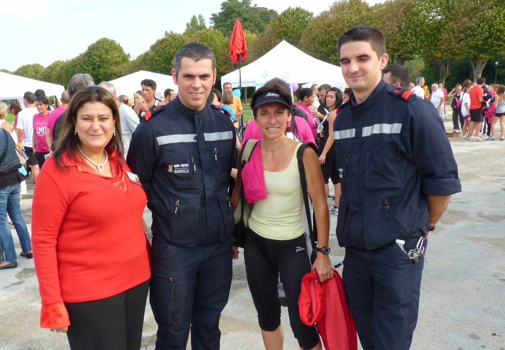 Les marins pompiers de Marseille avec LMC France