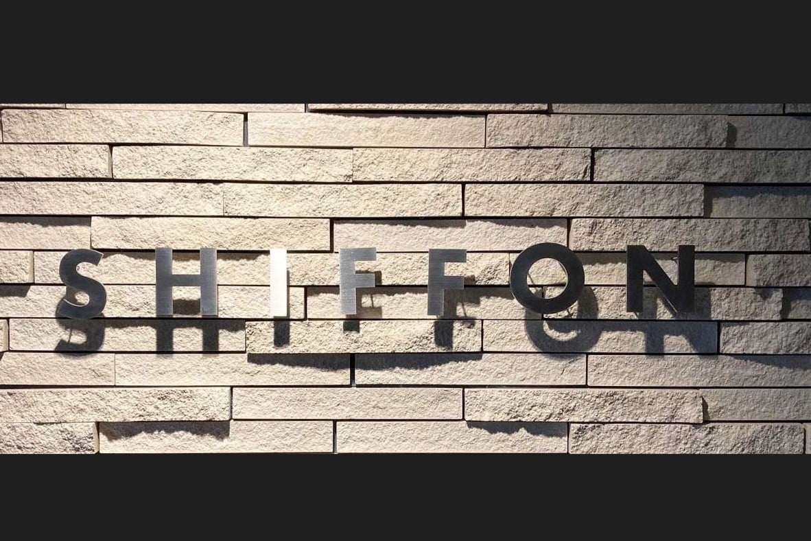 【東京】アパレルメーカーのECディレクター／株式会社SHIFFON