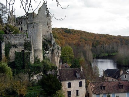Angles-sur-l'Anglin le château 