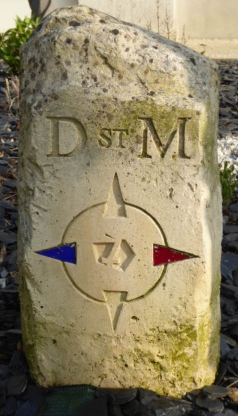 Borne du Doyenné de Saint-Martin