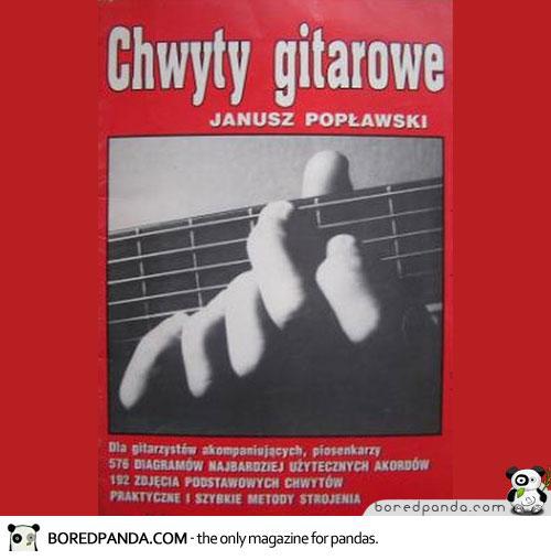 Chitarrista con sei dita???