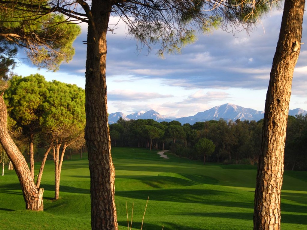 Sultan, Bahn 5, gegen Taurus-Gebirge