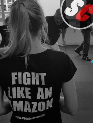 Frauen und Selbstverteidigung