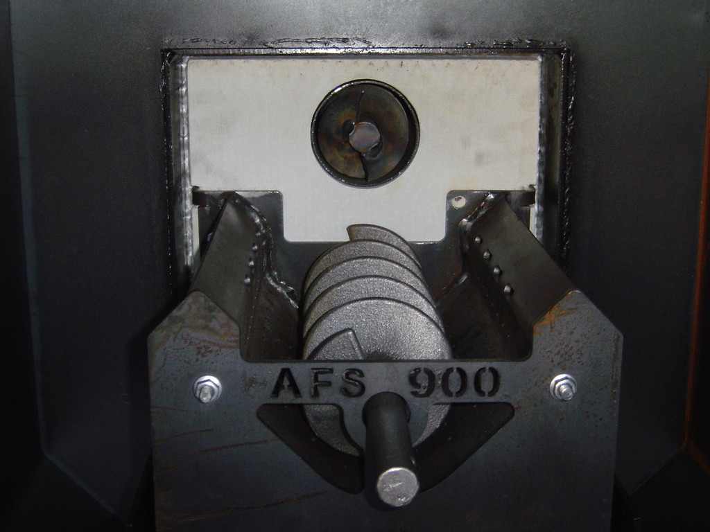 クリンカー粉砕オーガ