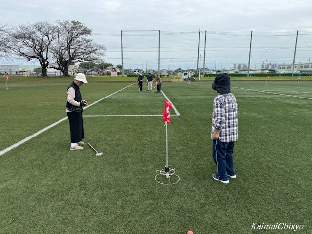 「親善グラウンド・ゴルフ大会」開催。和気あいあいと体を動かしました！
