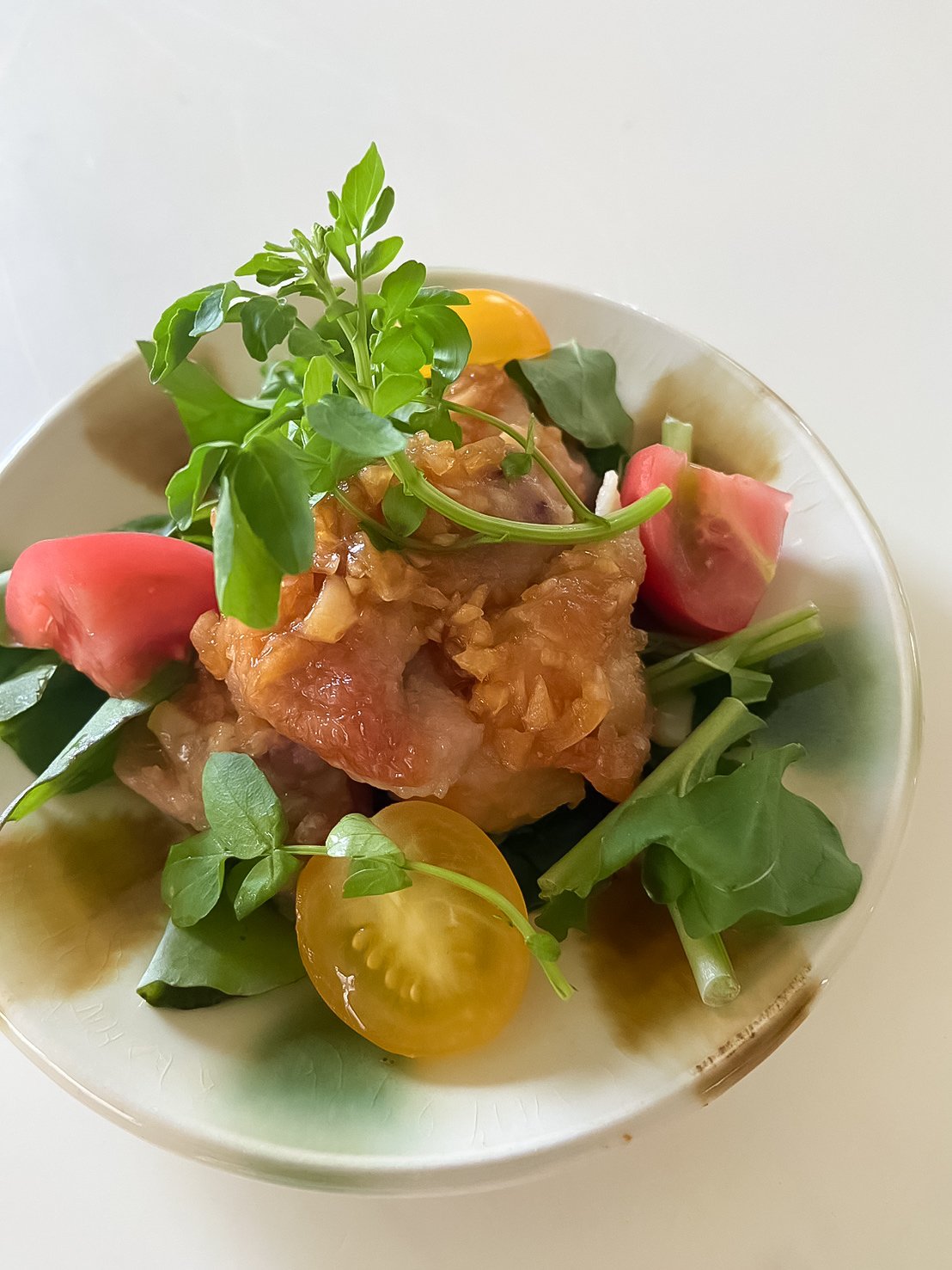 鶏と季節の野菜の新玉ねぎソース