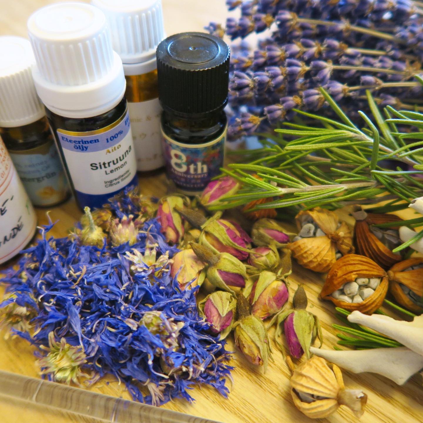 心と体のナチュラル自分ケア 〜植物や食物でやさしく自分を整える 〜「潤いと温め」