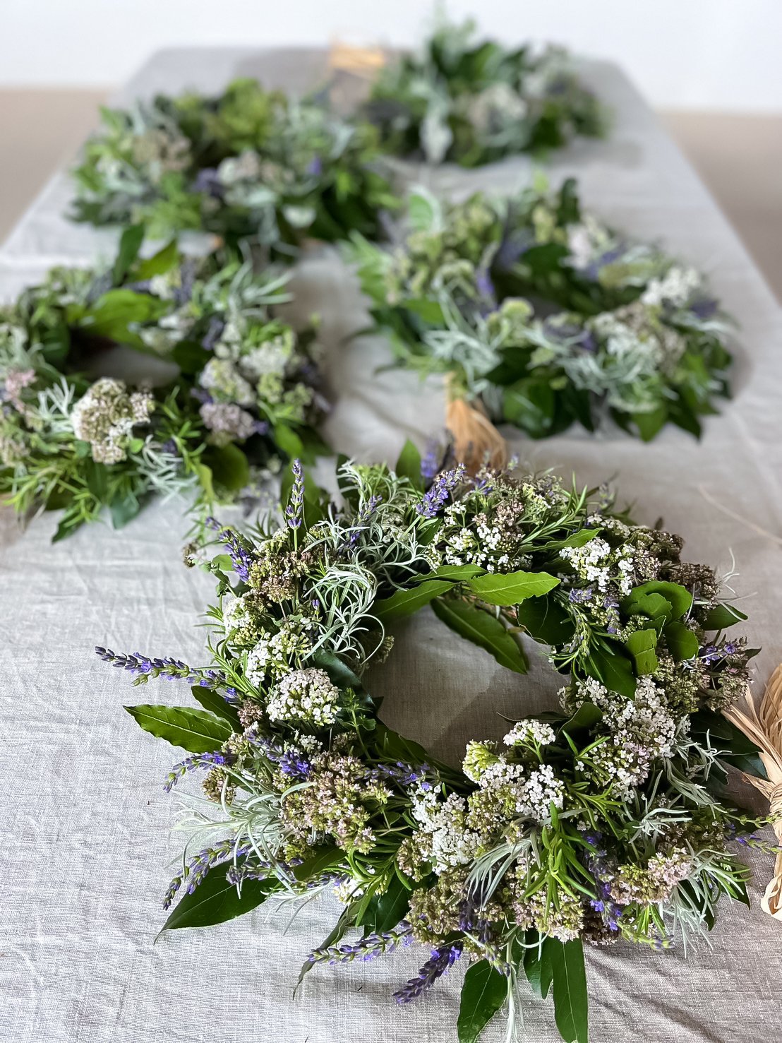 ハーブのリース作り