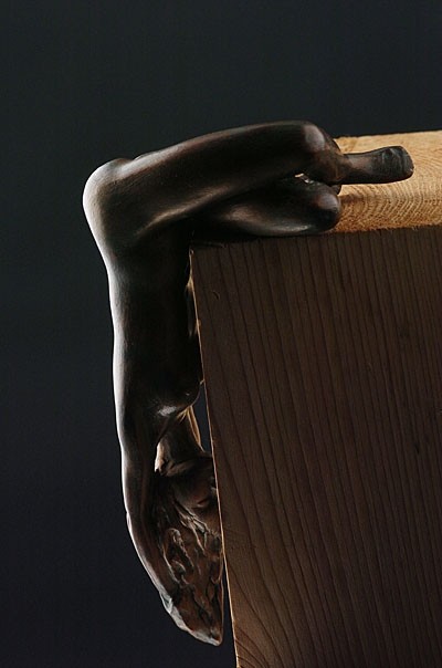 Tomée du Ciel,  sculpture femme, terre patinée ou bronze - 600 euros