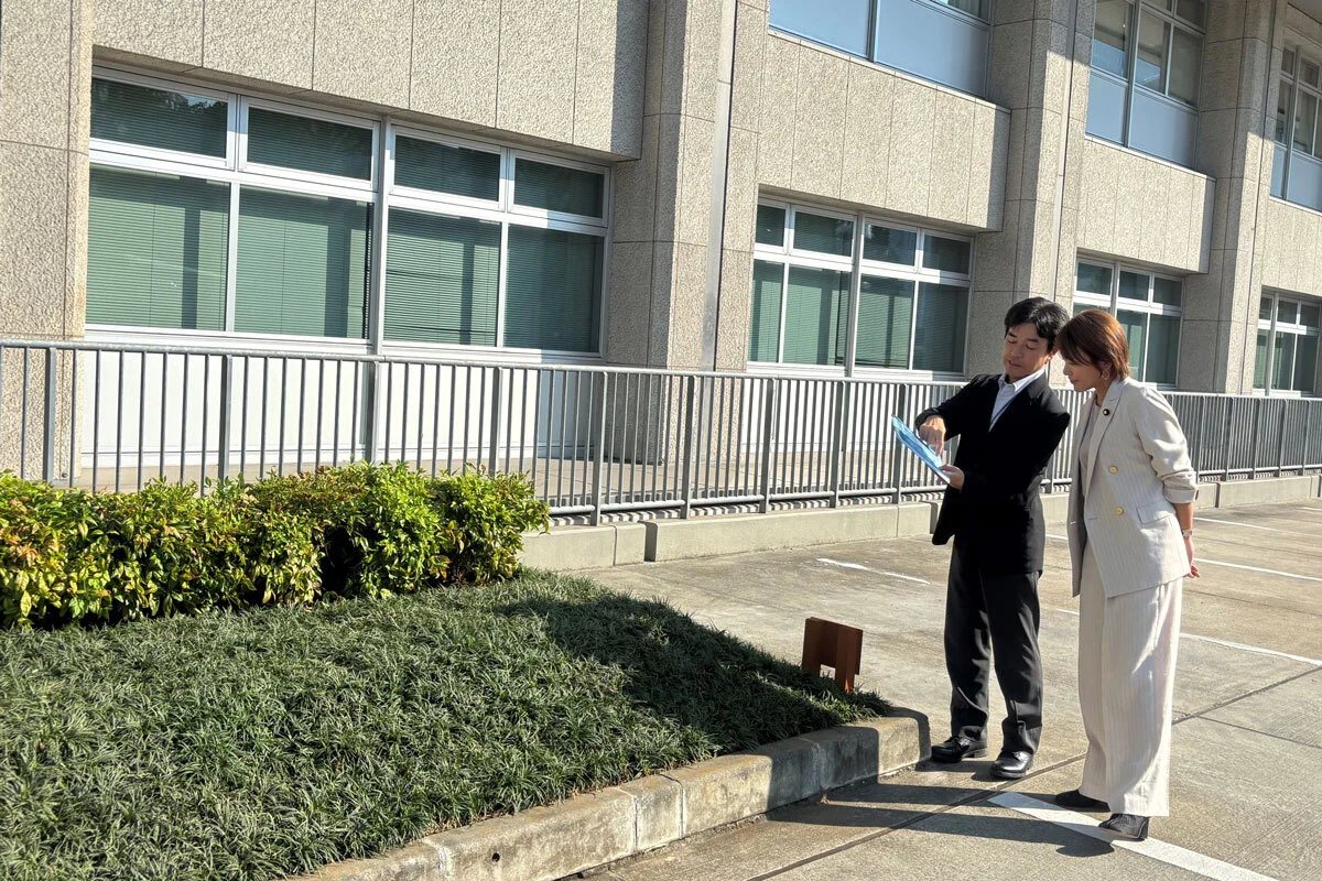 ■４号館での除去土壌の復興再生利用の施工の様子