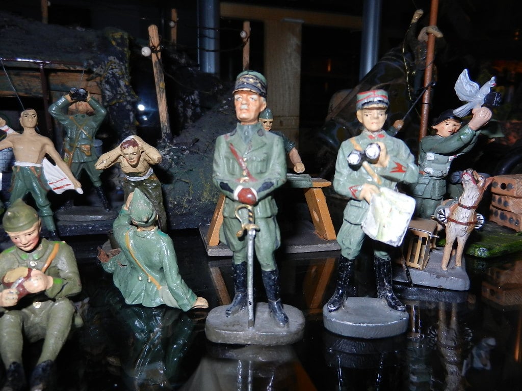 General Guisan mit Offizier