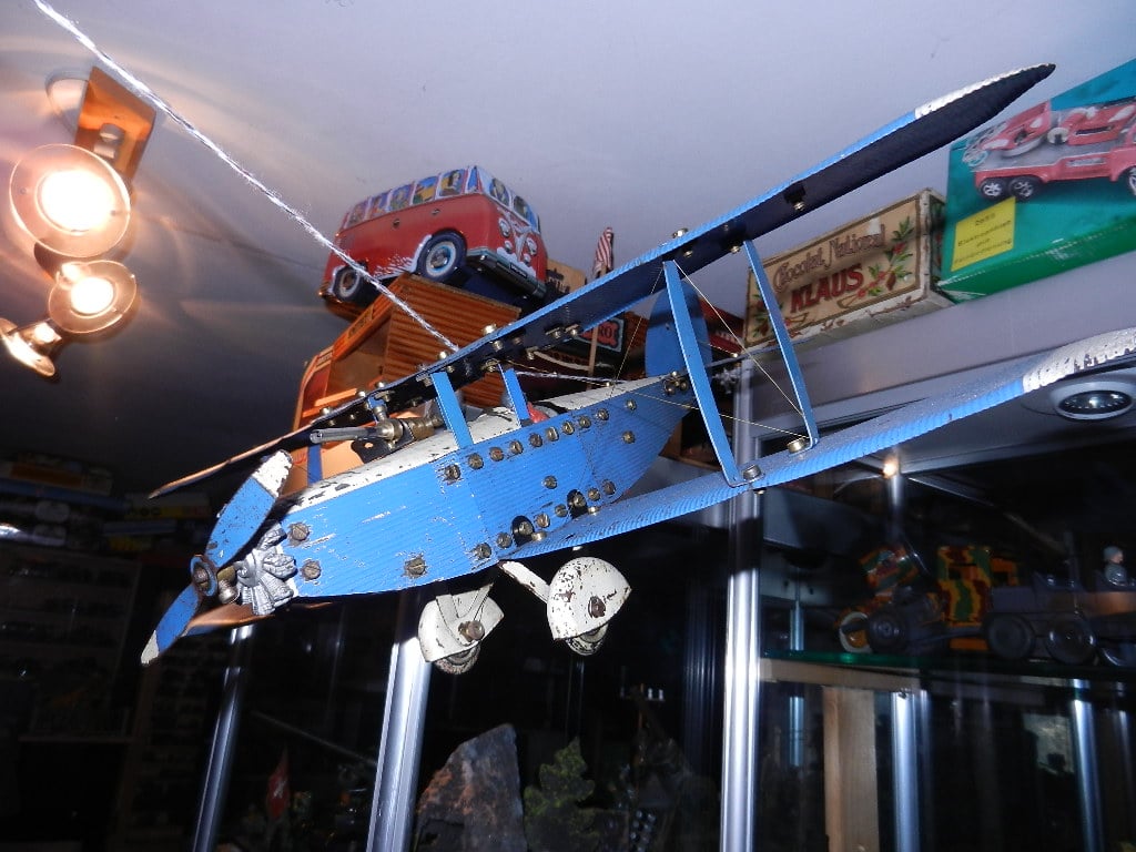 Meccano Flieger mit ori. Zinnpilot