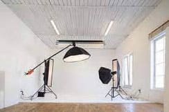 映像送信型性風俗特殊営業の費用とご案内