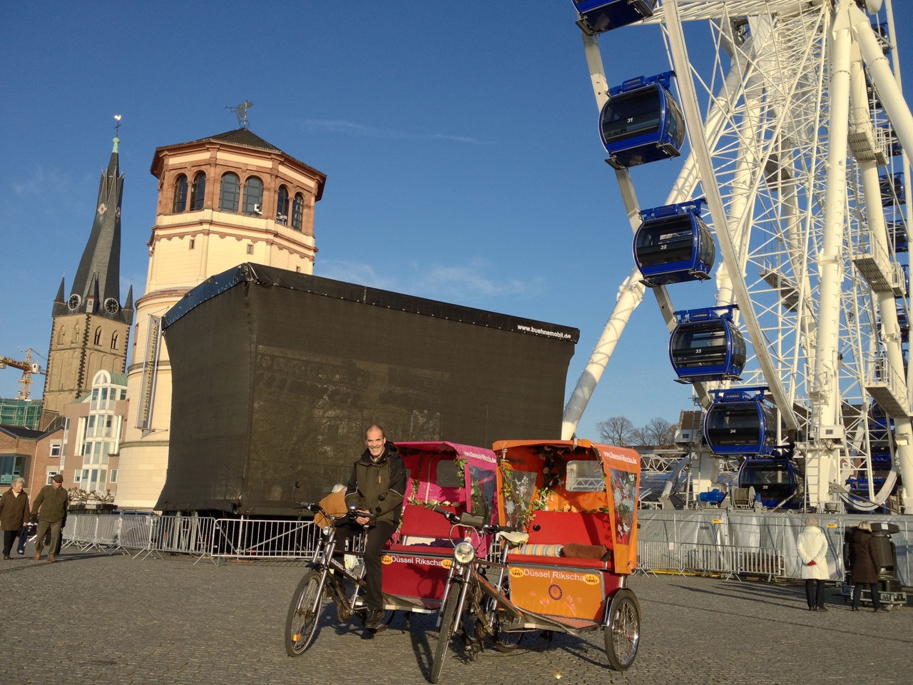 Duesseldorf, Burgplatz, Riesenrad