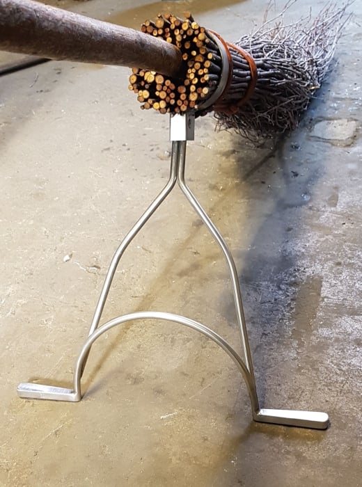 Edelstahl Fussrasten für Harry Potter Besen "Nimbus 2000"