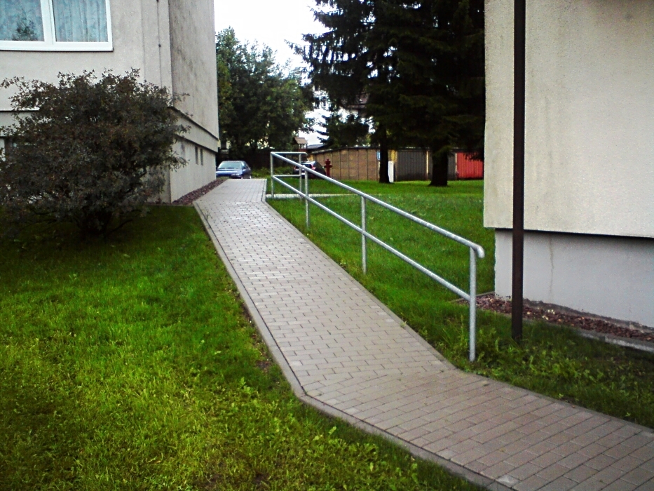 Feuerverzinktes Rundrohrgeländer