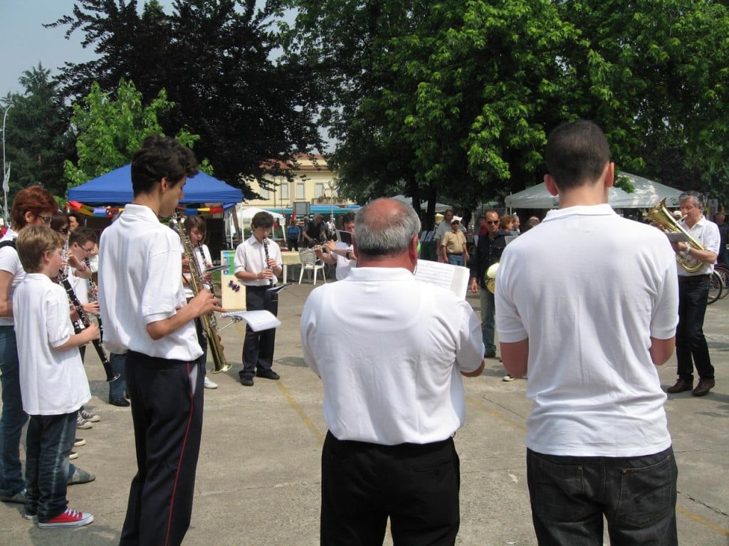 La Musica tiene svegli il cervello ed il cuore ...