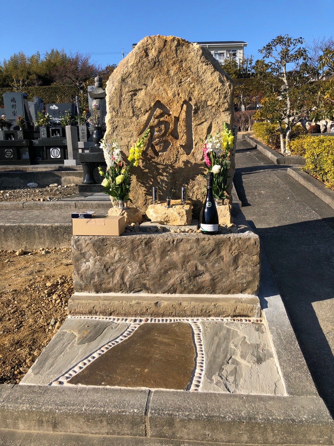 オリジナルデザイン墓石　コッツウォールド