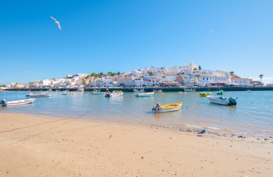 village-ferragudo-algarve