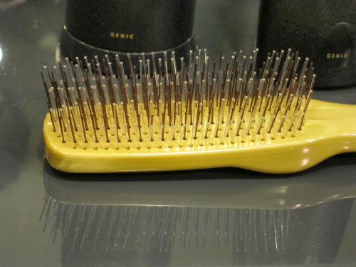 スカルプブラシでのシャンプーが気持ち良い