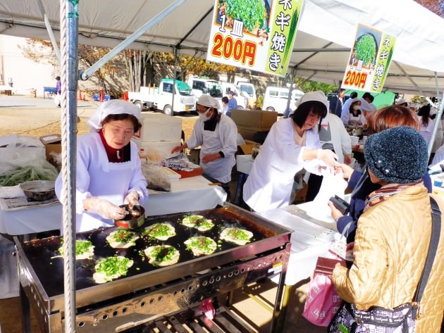 採れたてのネギのうまみがつまったネギ焼き！