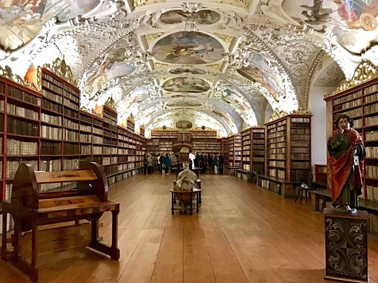チェコ共和国 プラハ ストラホフ修道院 図書室