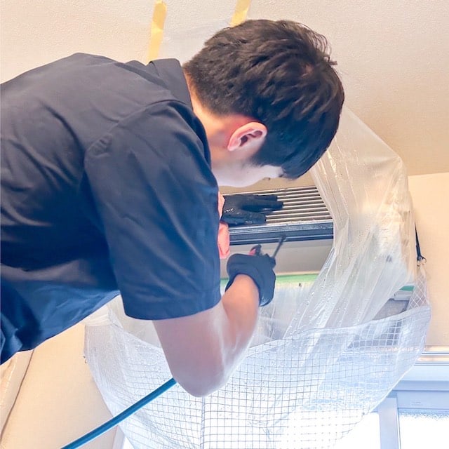 エアコンの徹底クリーニングで空調効果をアップ