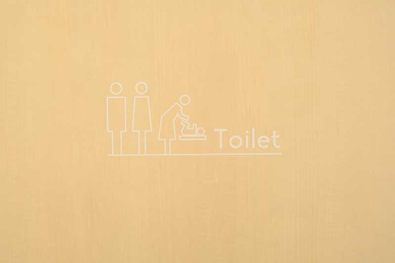 トイレ　サイン