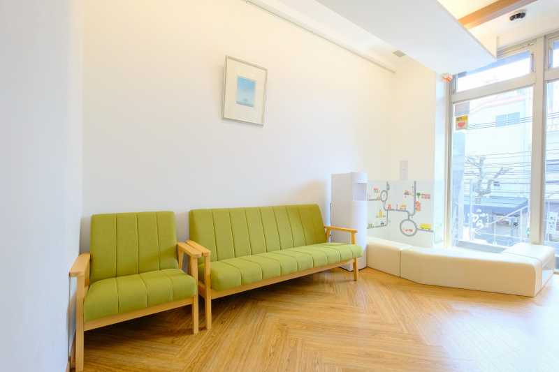 待合室２・キッズコーナー