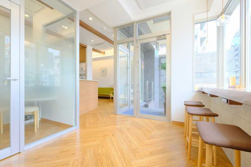 待合室１・受付・待合室２