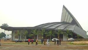 Basilique mineure de Mvolyé