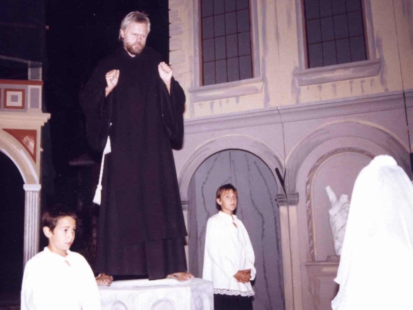 1990: "Ministrant" in "Mandragola"
