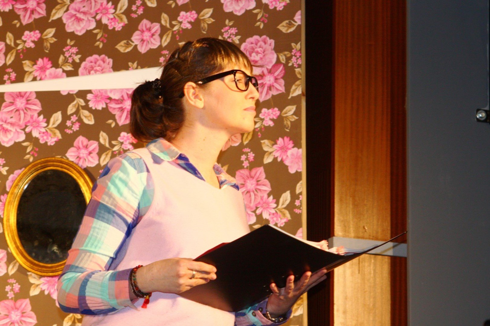 2015: "Poppy Norton-Tayler" in "Der nackte Wahnsinn"