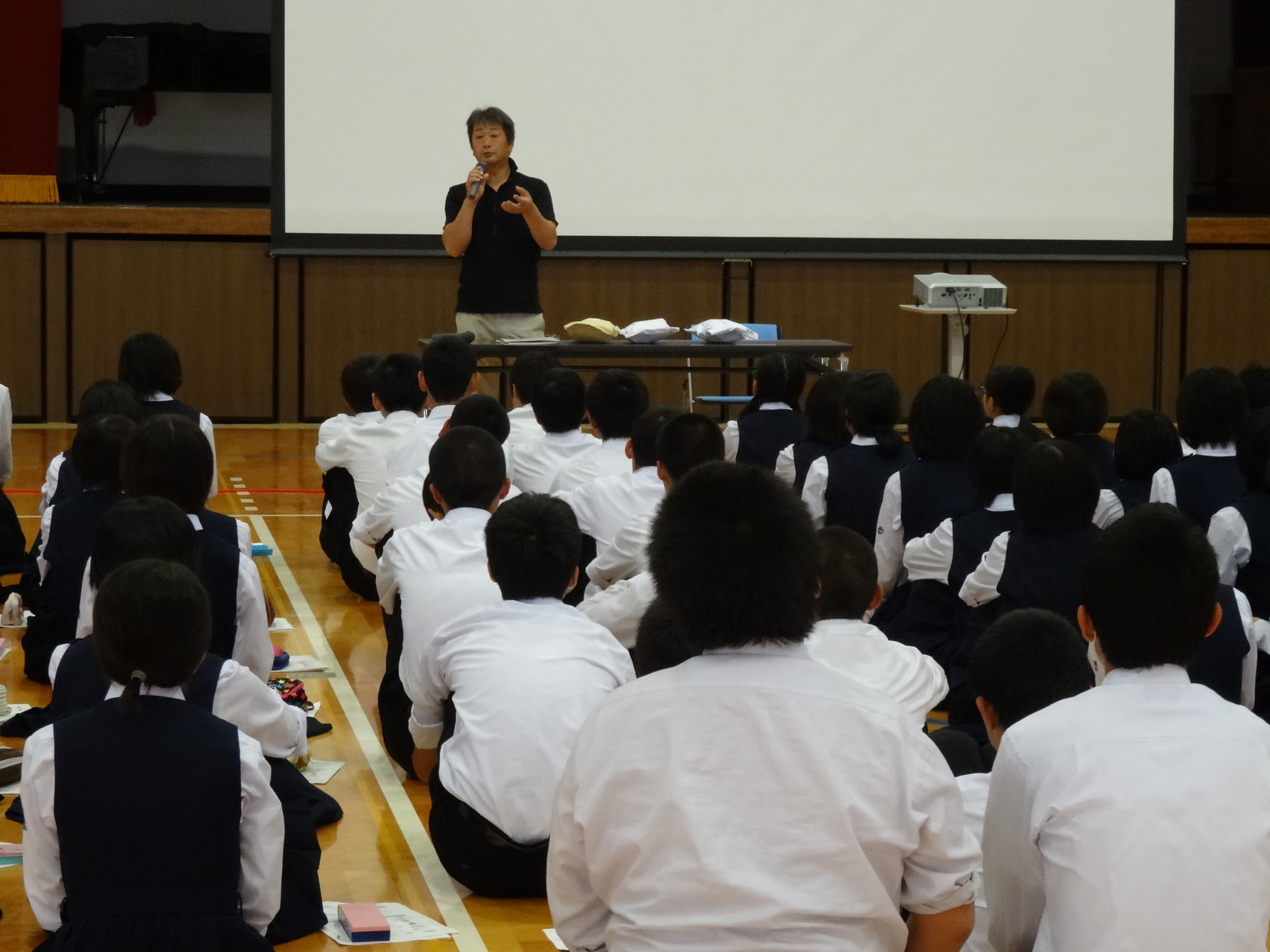 まずは、認知症などについて説明を行います。