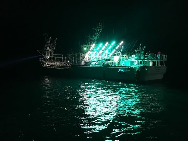 ＬＥＤを点灯させて「いってくる」の合図！！