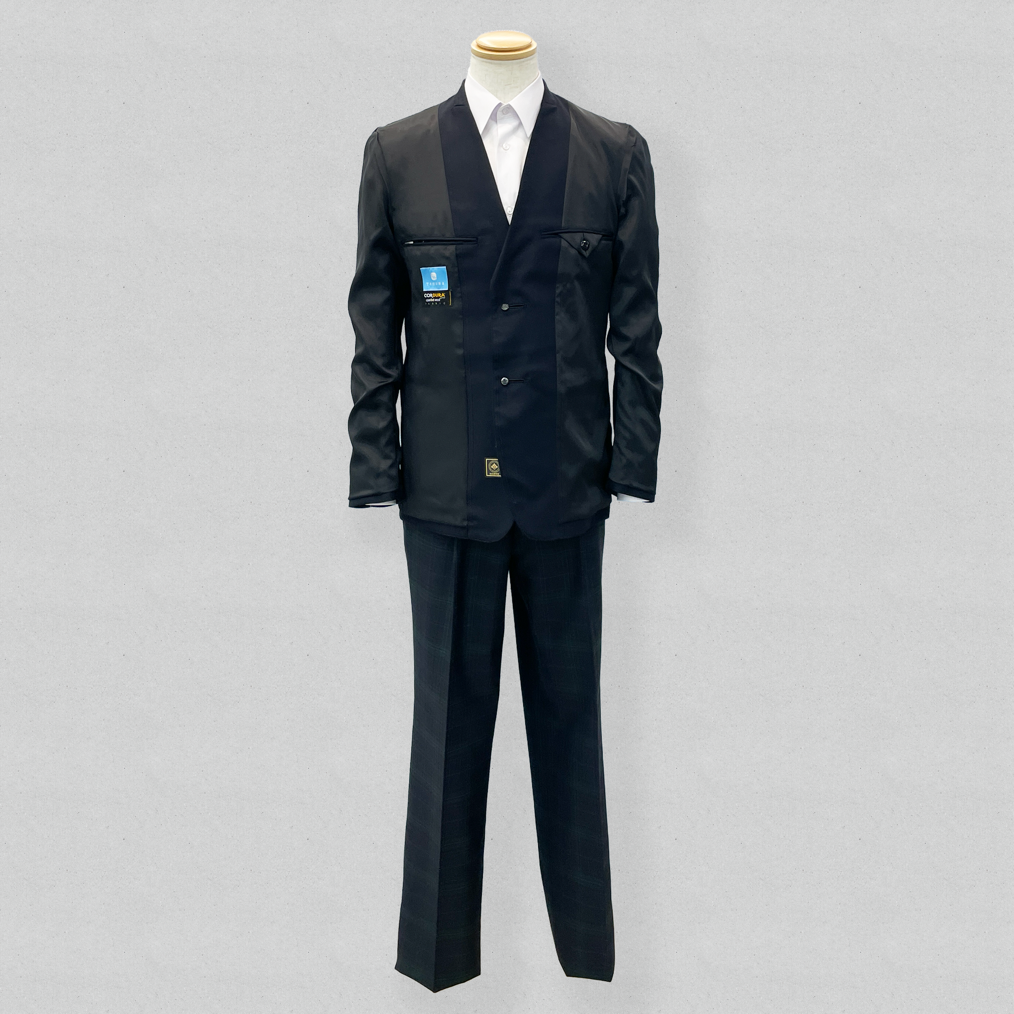 ブレザー裏側（正面）