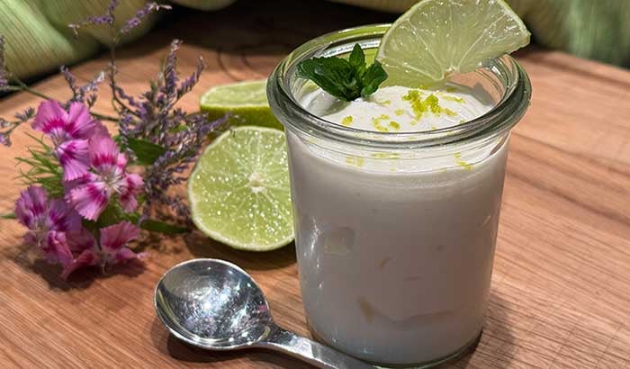 Joghurt-Limetten-Mousse