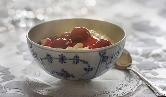 Milchreis mit Kirschen