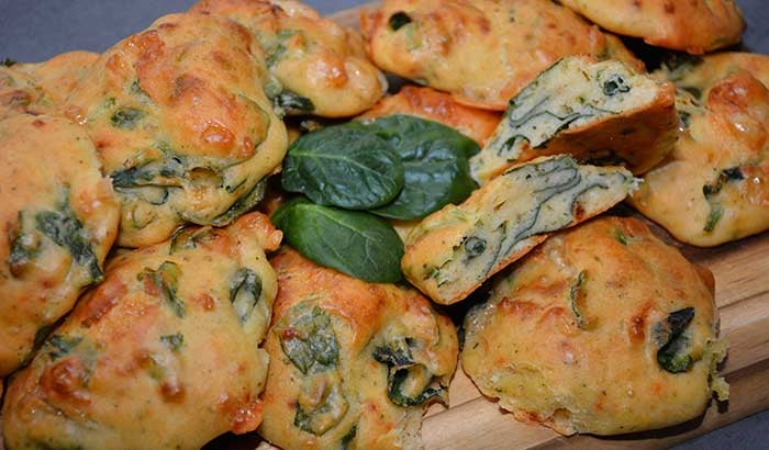 Spinatbrötchen