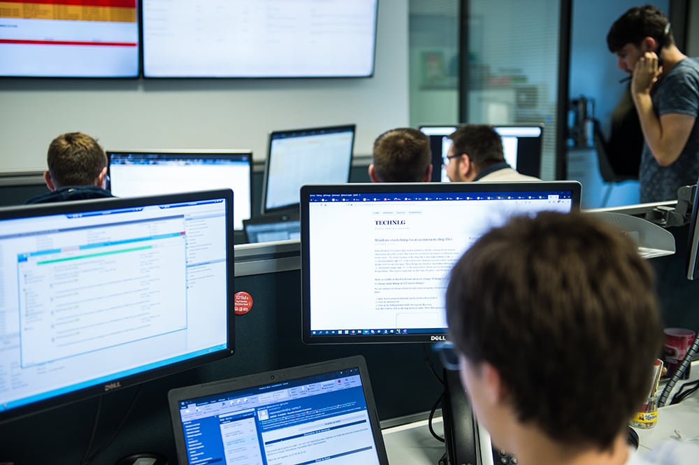 Reportages d'entreprise, nouvelles technologies numériques  - Corporate reports, new digital technologies / EDI Magazine (2020)