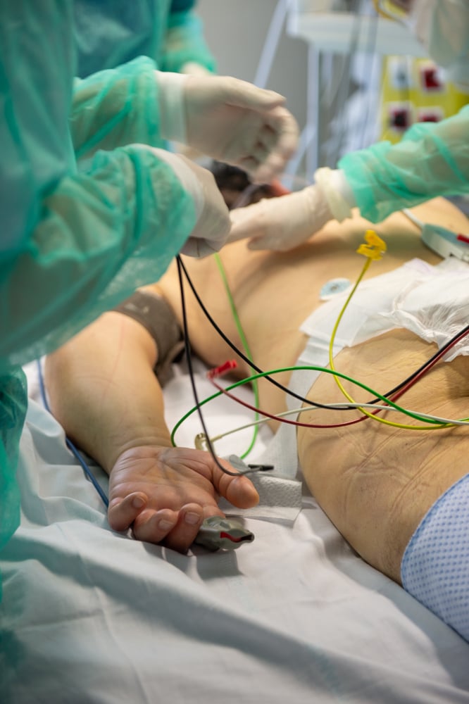 Accueil des patients Covid au sein du service réanimation du CHD Vendée - Resuscitation service for Covid patients (2020)
