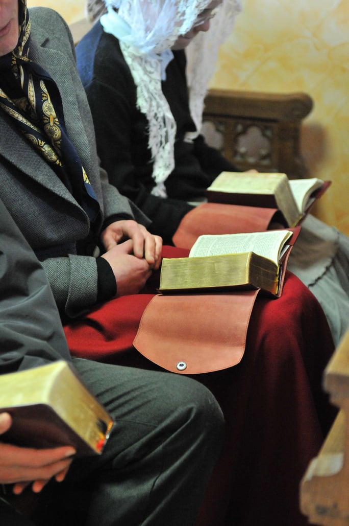Messe Traditionaliste en Vendée - Traditionalist Mass / L'Express (2009)