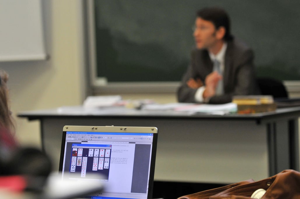 Institut Catholique d'Etudes Supérieures, La Roche sur Yon - Catholic High School (2008)