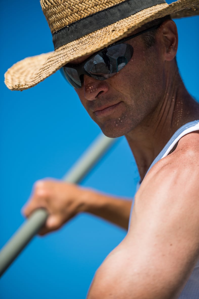 Le paludier Christophe Nicol récoltant du sel sur ses marais à proximité de Guérande - Salt worker / Le Point (2014)